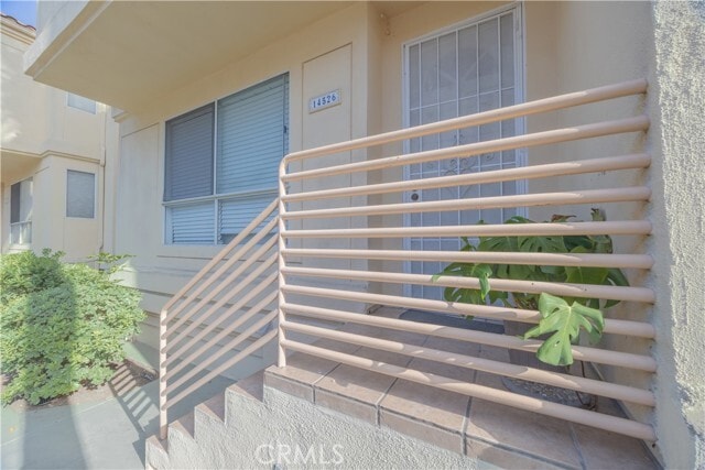 Photo - 14526 Yukon Ave