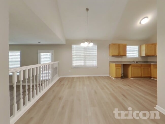 Photo - 11 Melleray Ct