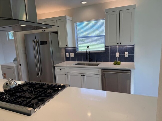 Photo - 7313 Rhett Pl