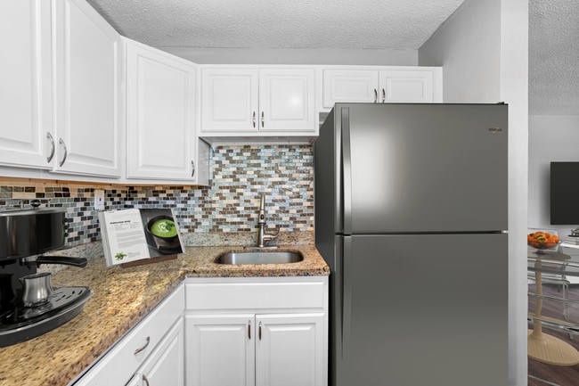 Photo - The River Apartments