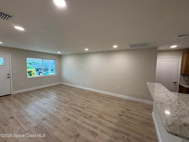530 Sheridan Ave