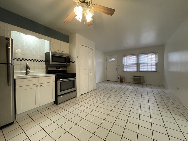 Photo - 2132 N Harlem Ave Unit 1F