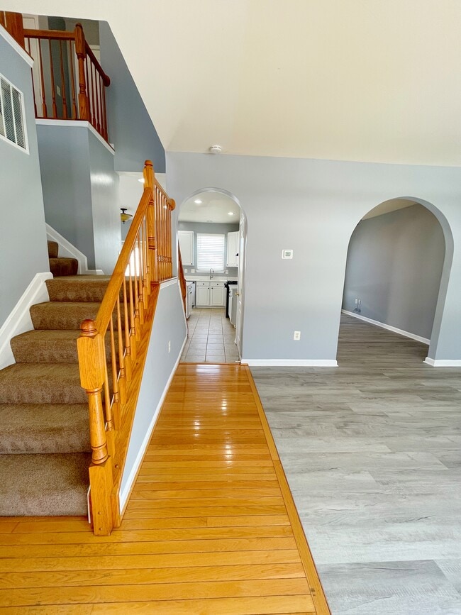 Photo - 2776 Bismark St