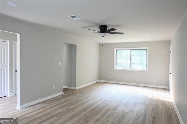 Photo - 2900 Eleanor Terrace NW