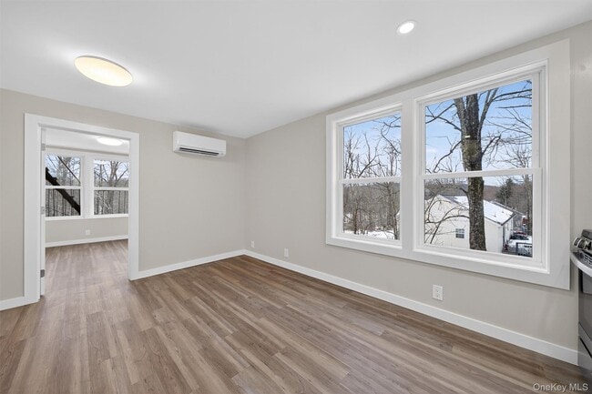 Photo - 303 Main St Unit 2L