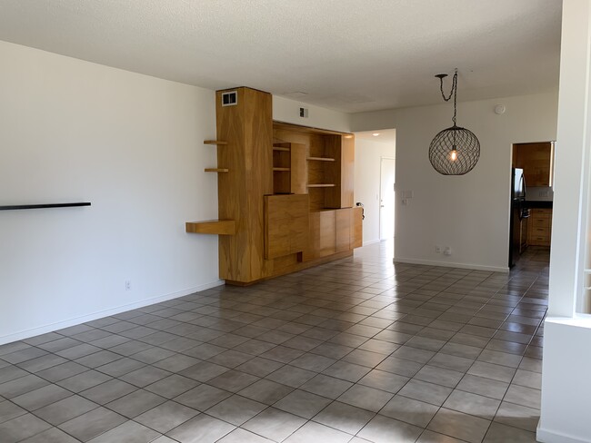 Dining Room - 3675 Keystone Ave