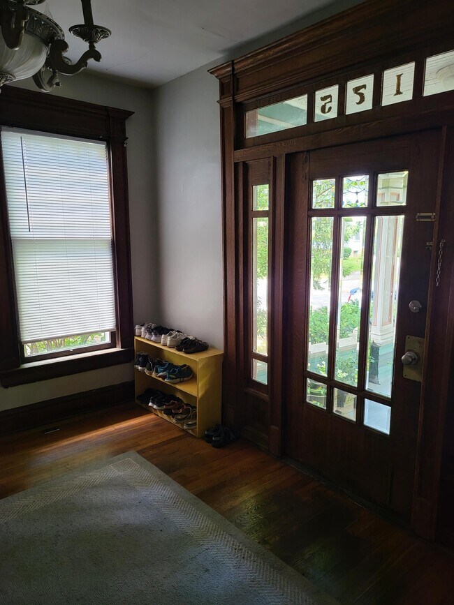 Photo - 175 E Northwood Ave