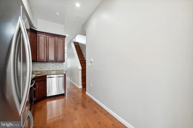 Photo - 528 S 13th St
