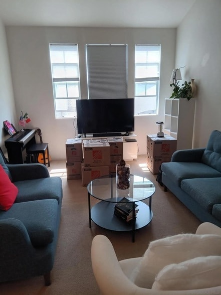 Photo - 1338 Nicolette Ave Unidad 1032