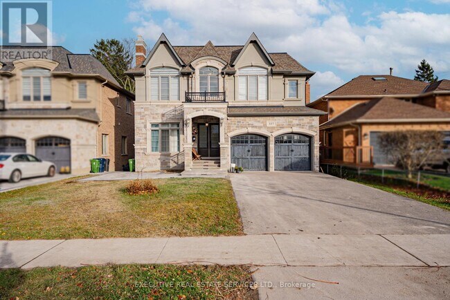 Photo - 337 Centennial Rd