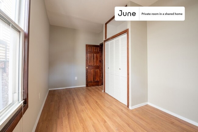 Photo - Room in Shared 4 bed/1 bath home Unit D