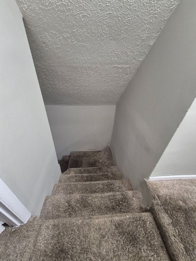 Photo - 542 Woodford Ave Unit 542 Woodford Avenue 1