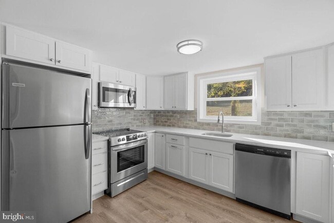 Photo - 332 Ridge Rd Unit A