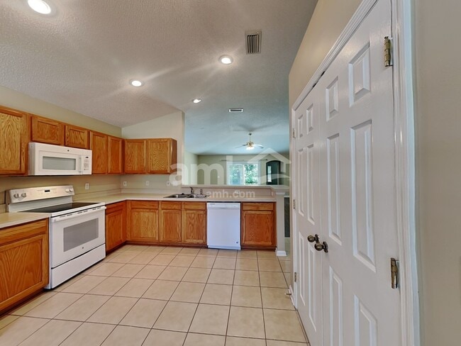 Photo - 800 S Edenbridge Way