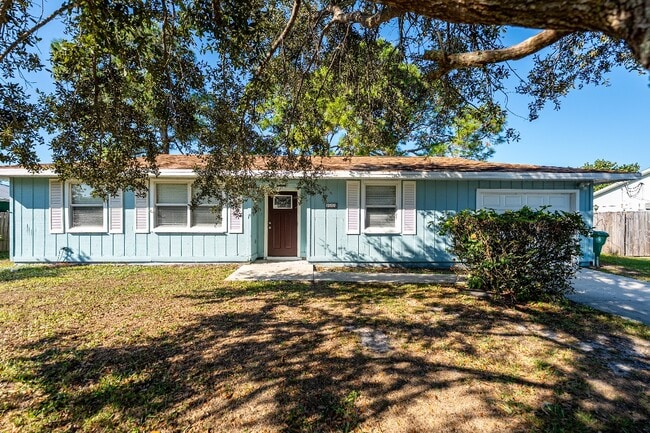 Photo - 772 NW Virginia St