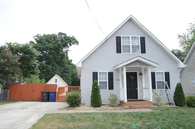 Photo - 3516 Delane Dr NE