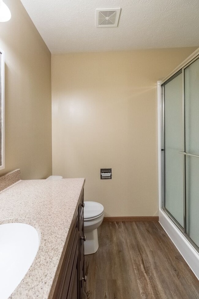 Photo - Beautiful Newer Home In South Lincoln