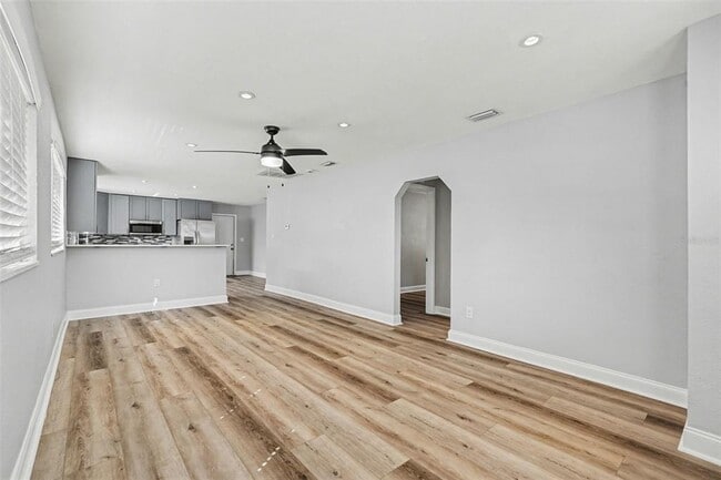 Photo - 8902 El Portal Dr