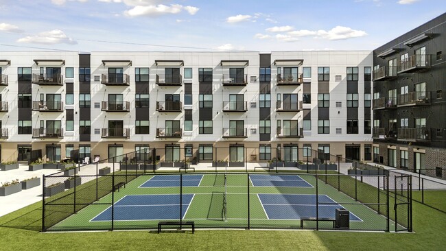Amenity Deck - The Blakeley