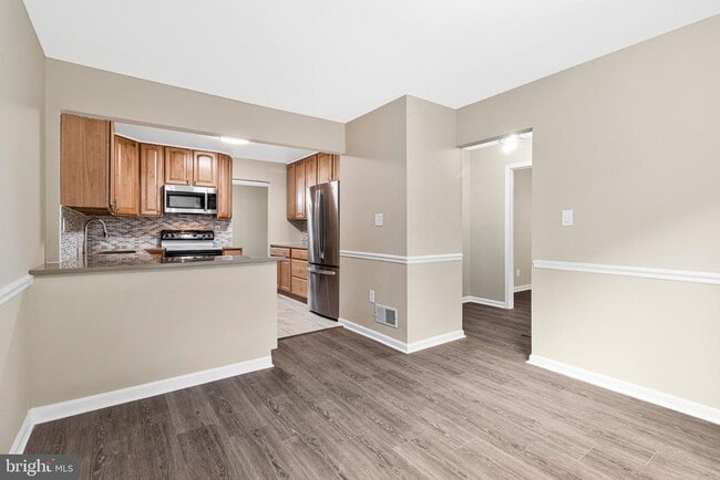 Photo - 20130 Waringwood Way