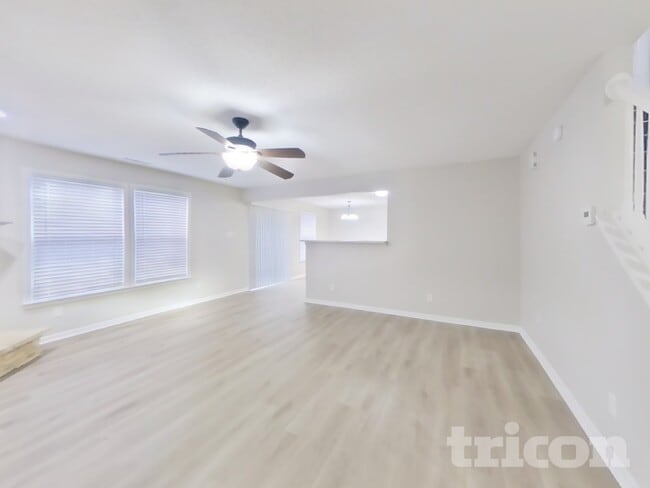 Photo - 3422 Brandenburg Blvd