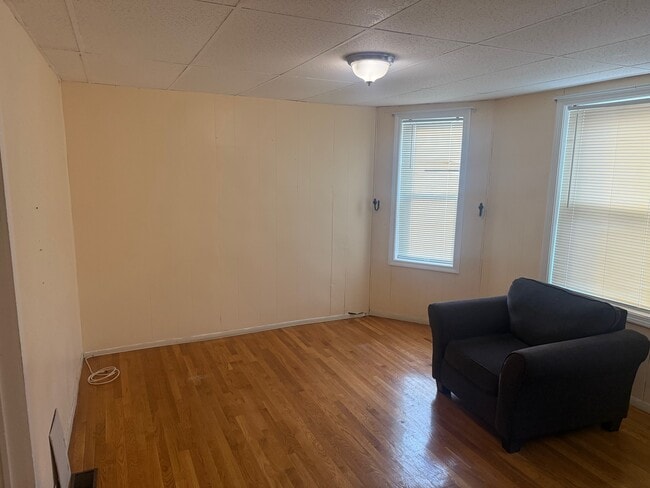 Photo - 14 Boston St Apartments Unit 1