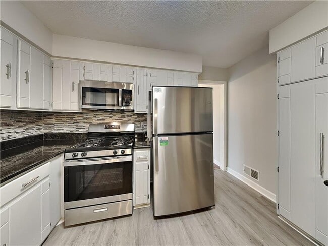 Photo - 8525 Ivywood Ave S