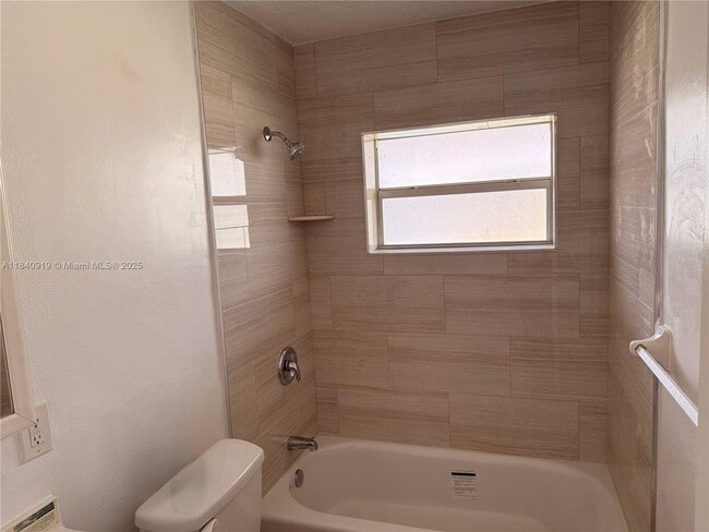 Photo - 5304 NW 22nd St Unidad 5304