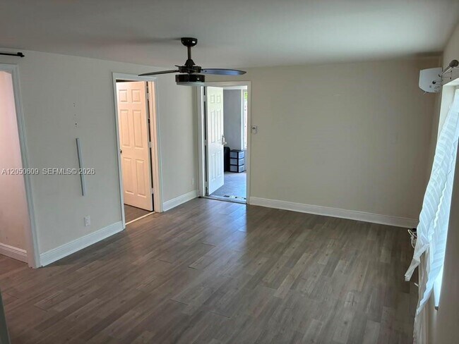 Photo - 3700 NE 13th Terrace Unit 1