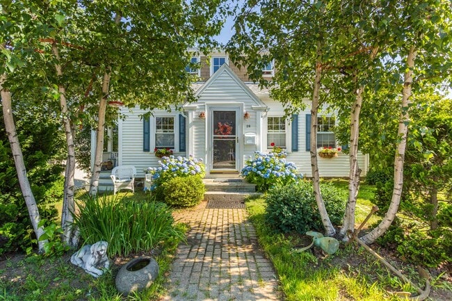 Front of home - 28 Island Ave Rental