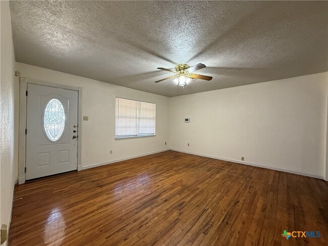 Photo - 708 Houston St