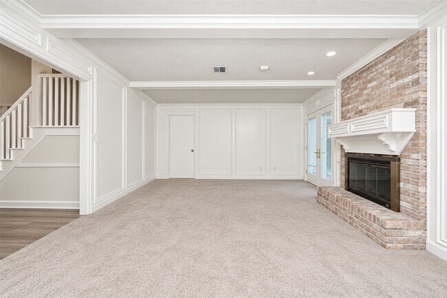 11307 Wickersham Ln