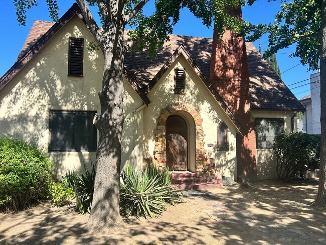 Photo - 4 Bedroom/2 Bath Modesto Ca