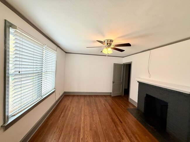 Photo - 3BR Normaltown Charmer