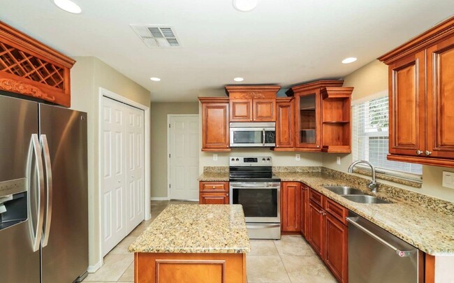 Photo - 2405 Needham Dr