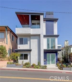 Photo - 339 27th St Casa