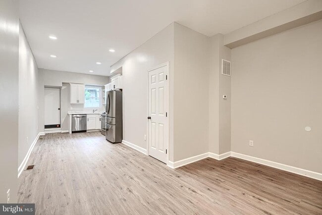 Photo - 1704 E Lafayette Ave