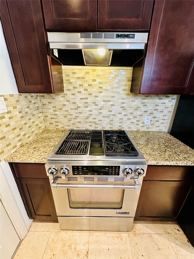 Photo - 4913 Nina Lee Ln