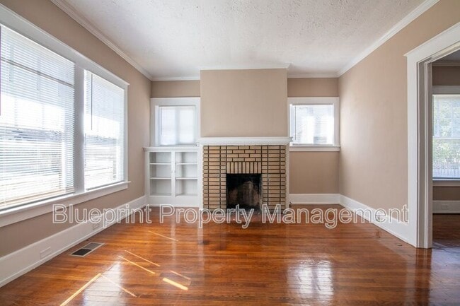 Photo - 644 Alabama Ave SW