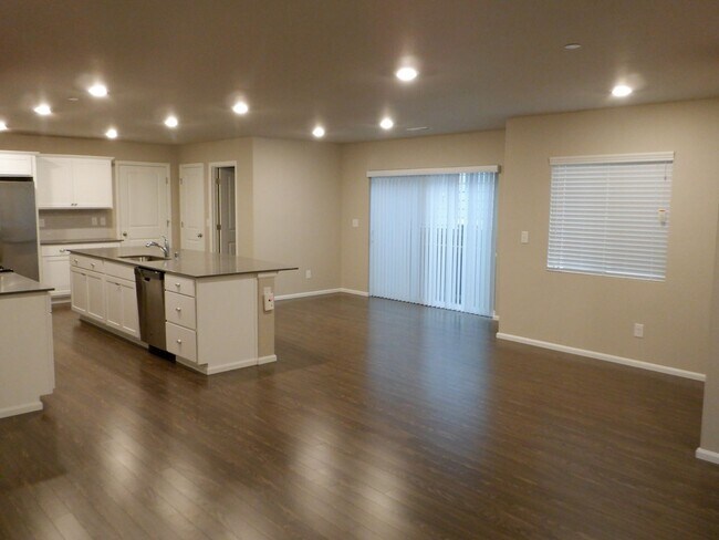 Photo - 3308 Hoffman Hill Blvd