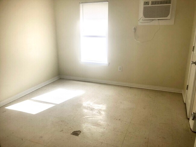 Photo - 44068 S Baptist Rd Unit 7