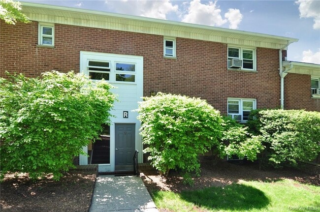 Photo - 140 N Broadway Unit R-4