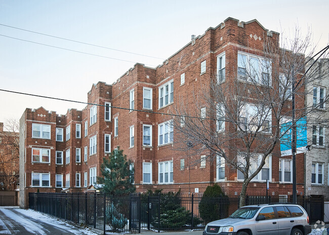 Building Photo - 3219 W Division St Rental