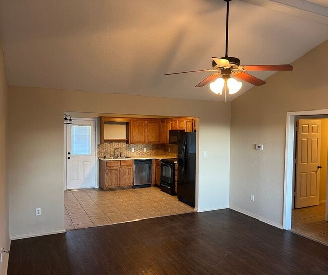 Photo - 2208 Kaylonni Ln