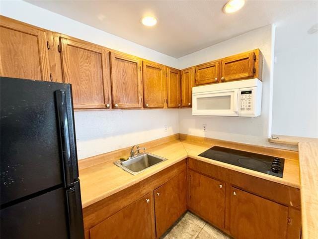 Photo - 9839 Walnut St