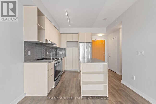 Photo - 2520 Eglinton Ave W Unité 1316