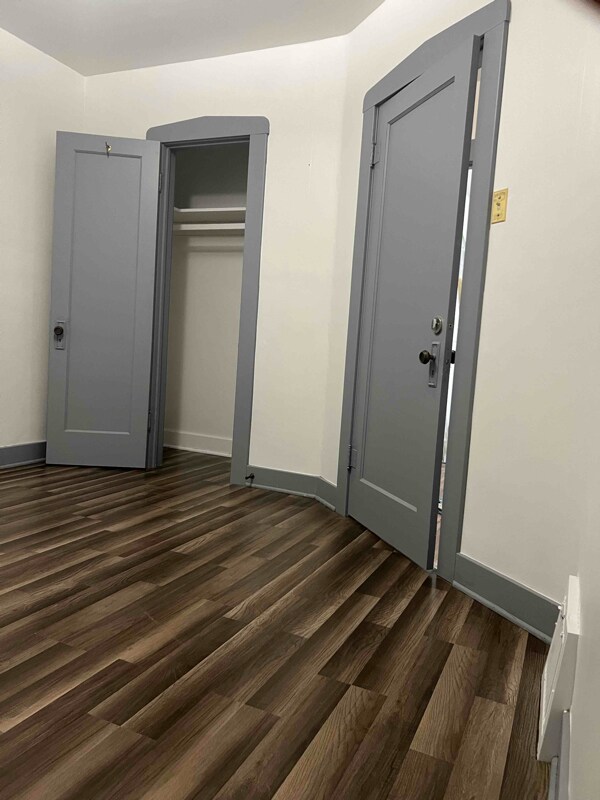 Photo - 8671 S State St Unidad UPSTAIRS