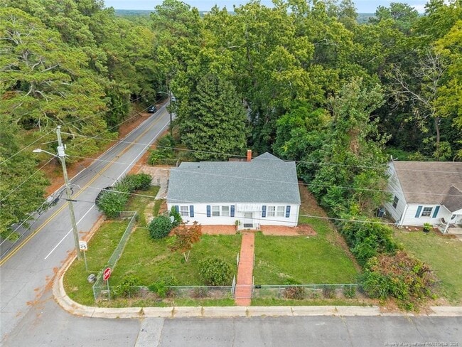 Photo - 1932 Dogwood St