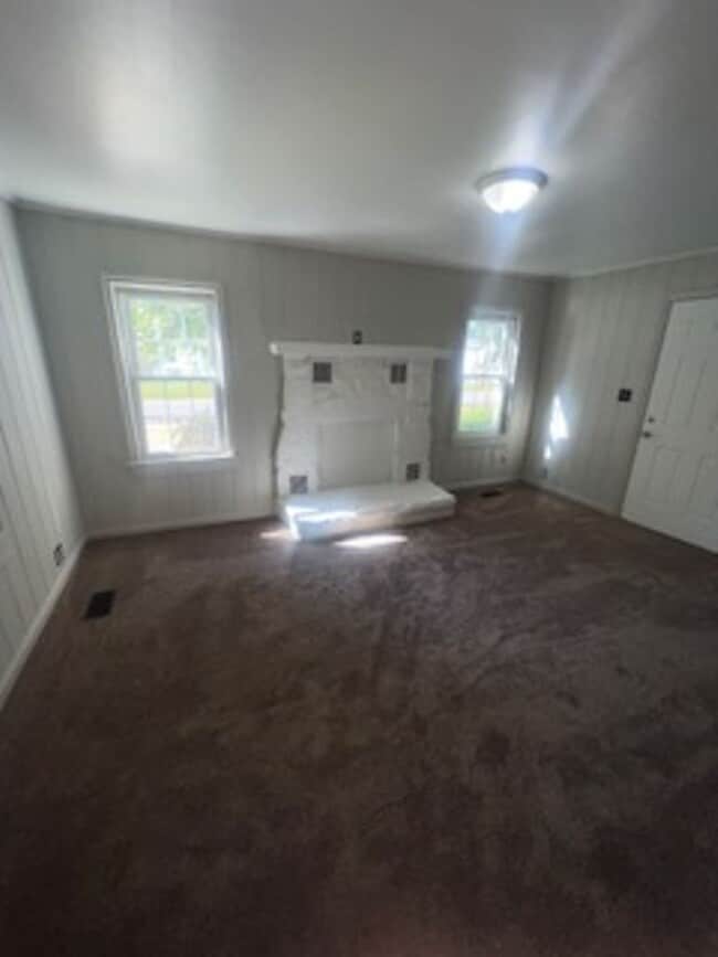 Photo - 1401 E Missouri St