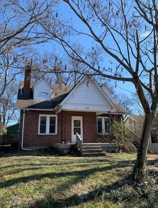 Building Photo - 124 39th Ave N Unit 2